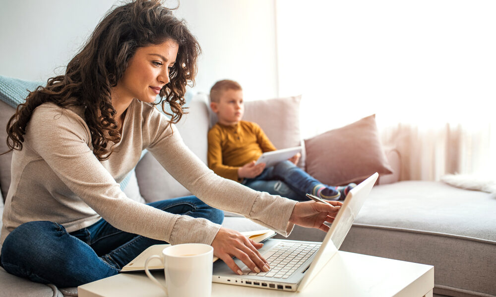 6 Monate Home-Office mit Kind - corona-krise - coronaeltern - kitaschließung - vereinbarkeit von familie und beruf - happyworkingmom